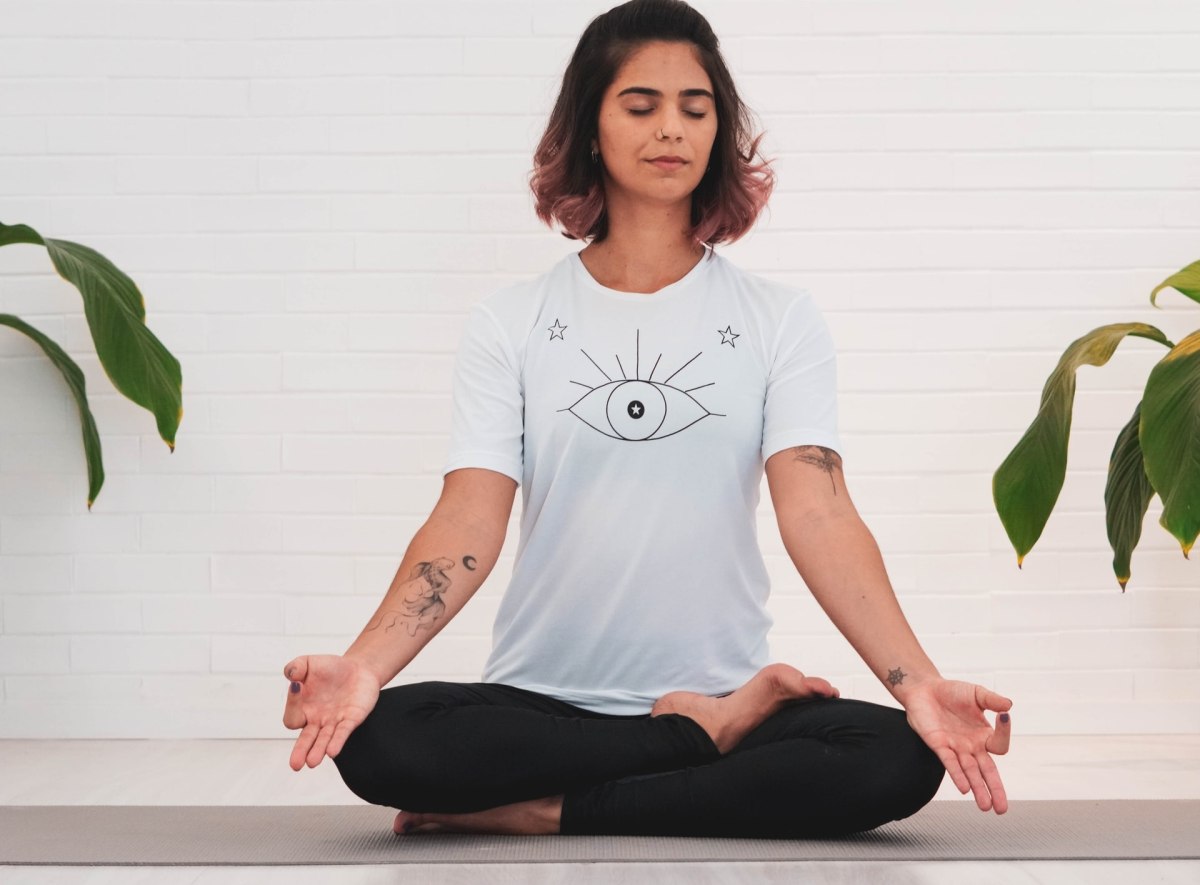 Meditáció a karrierépítés során: Hogyan segíthet a Transzcendentális Meditáció (TM) a szakmai siker elérésében